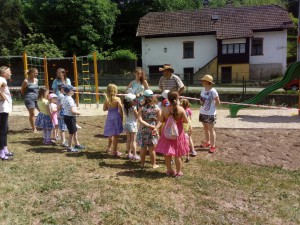Otevírání dětského hřiště